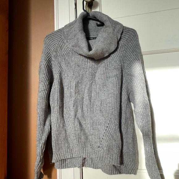 Grey Wool Dynamite Sweater - Picture 2 of 4